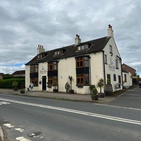 The Blue Bell Hotel Boroughbridge Exterior foto